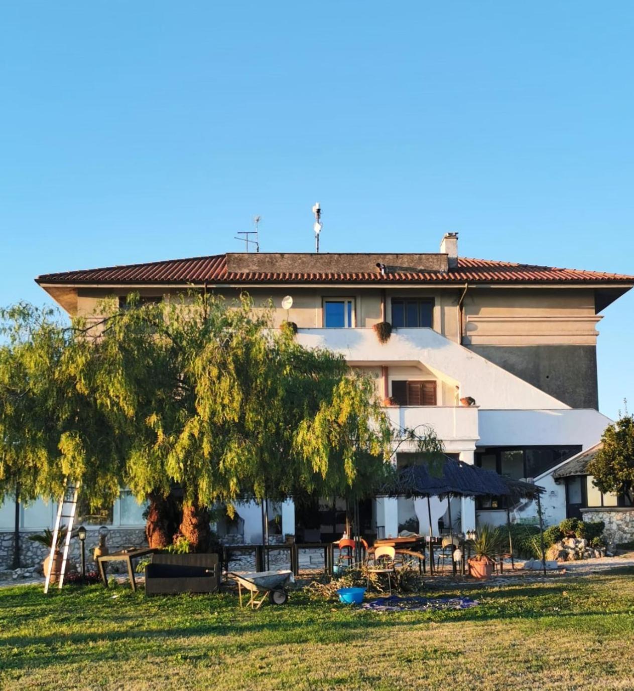Villa Dei Romani - Country House Guidonia Eksteriør bilde